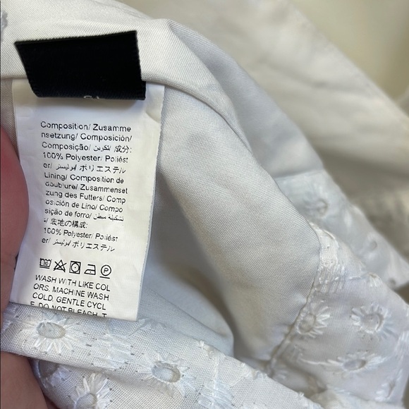 SHEIN White Flutter Sleeve Crop Blouse - Picture 5 of 6